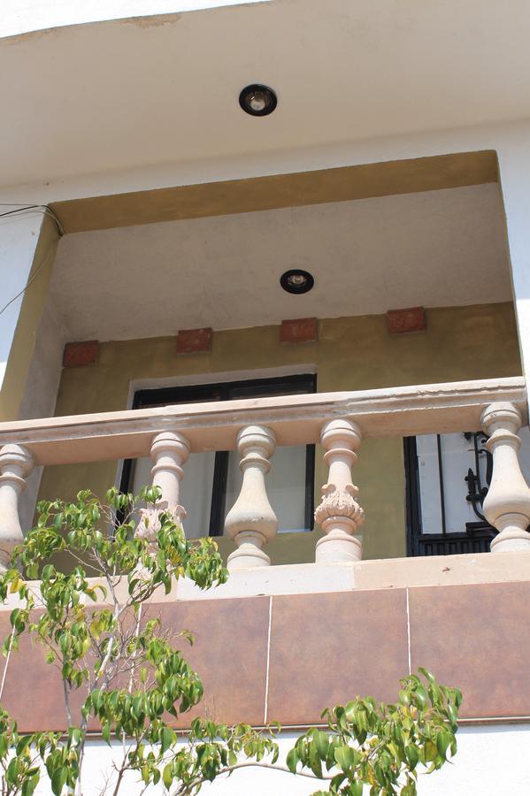 12 Reales Hotel 3*